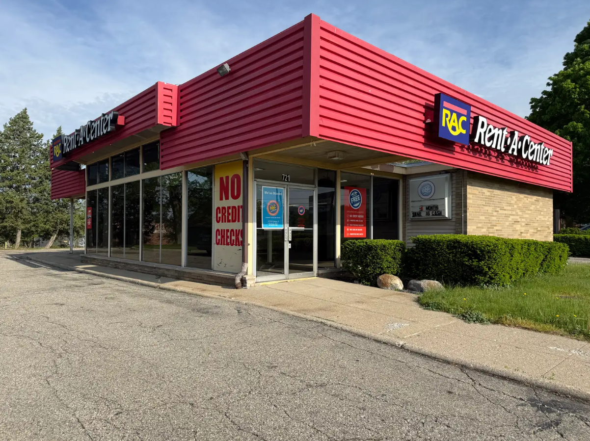 721 North Waverly Road, Lansing, MI 48917
