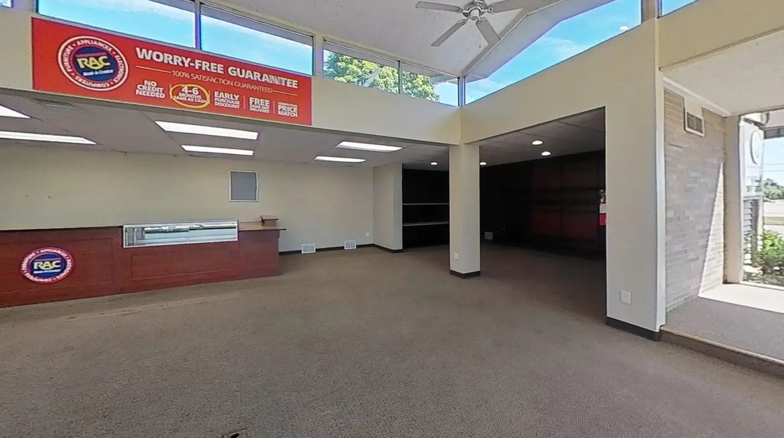 721 North Waverly Road, Lansing, MI 48917