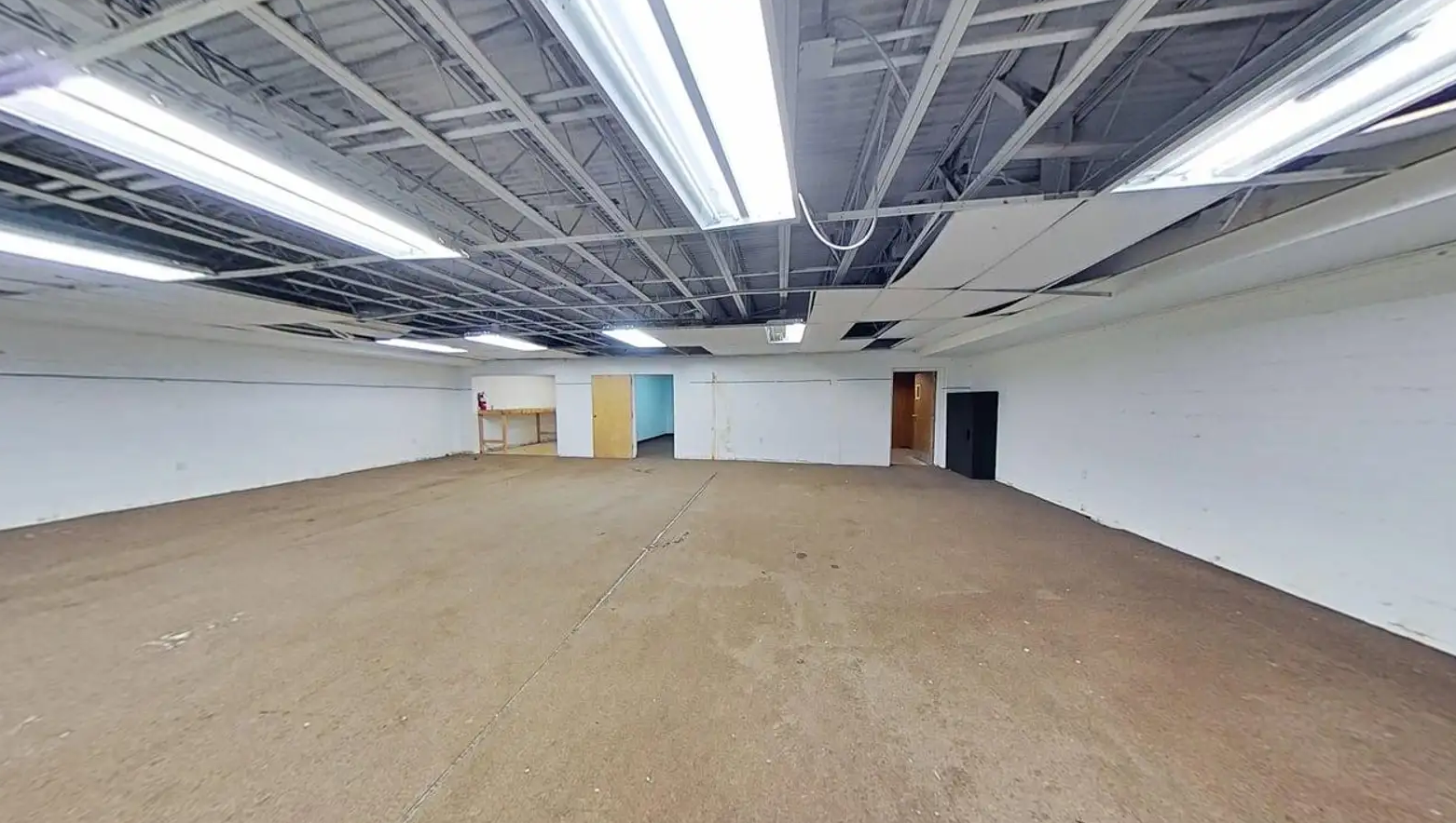 721 North Waverly Road, Lansing, MI 48917