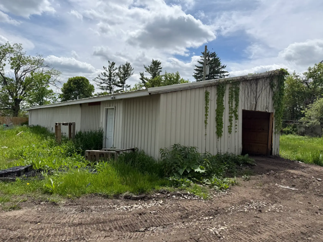 6690 Guinea Road, Charlotte, MI 48813