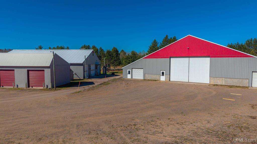 9465 U.S. 41, Skandia, MI 49885