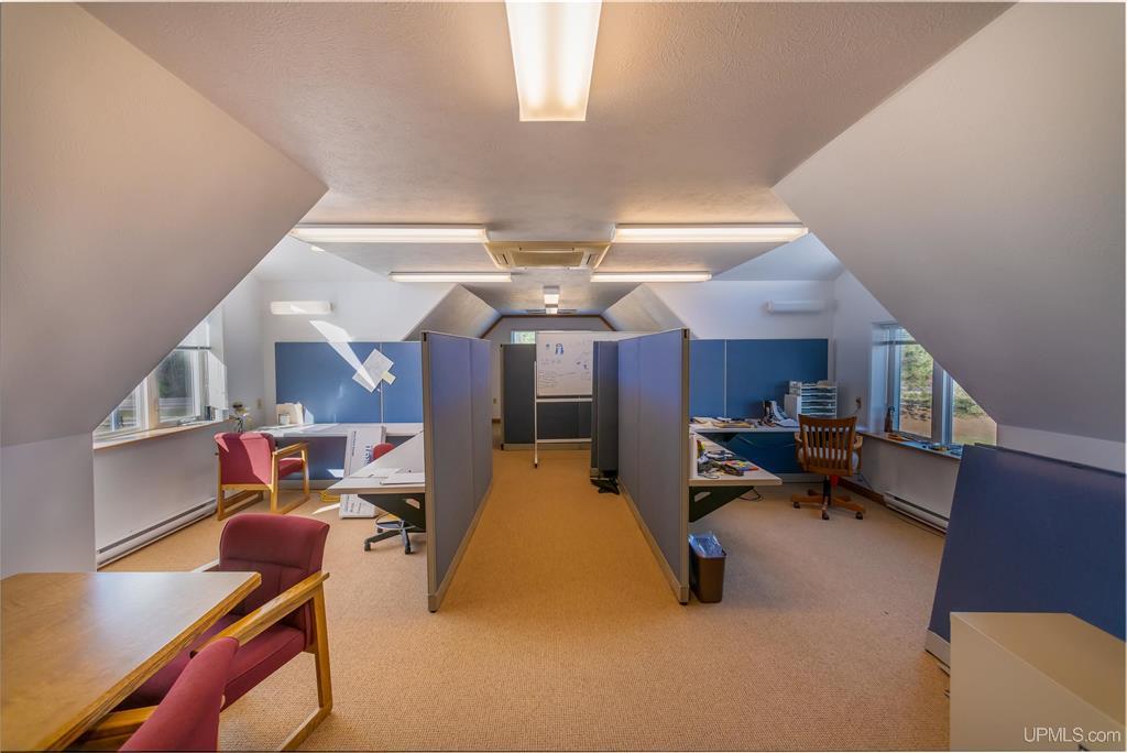 9465 U.S. 41, Skandia, MI 49885