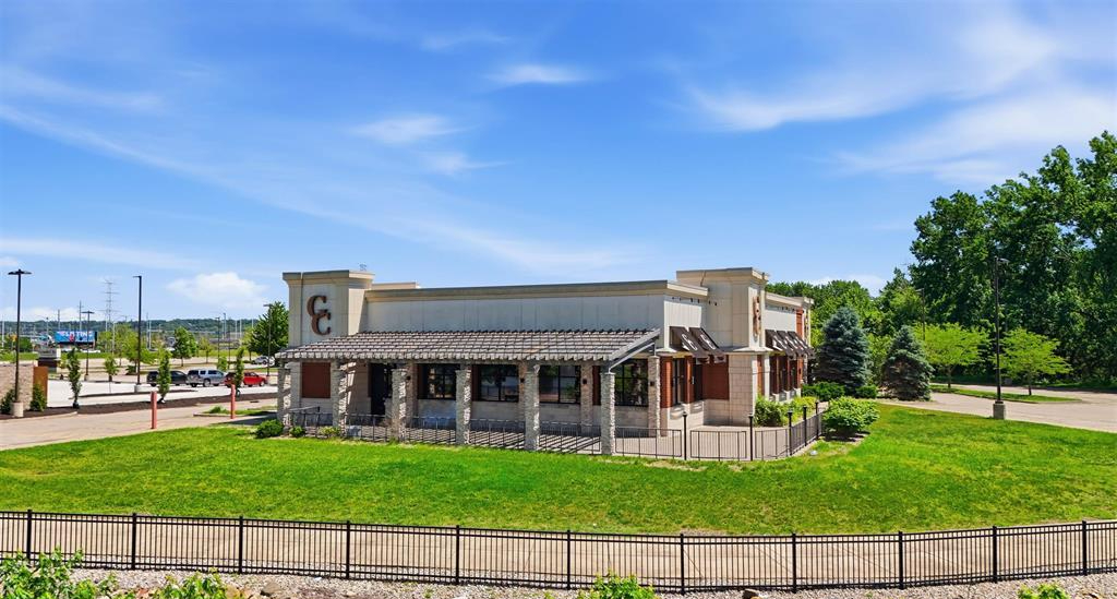 230 Conference Center Drive, East Peoria, IL 61611