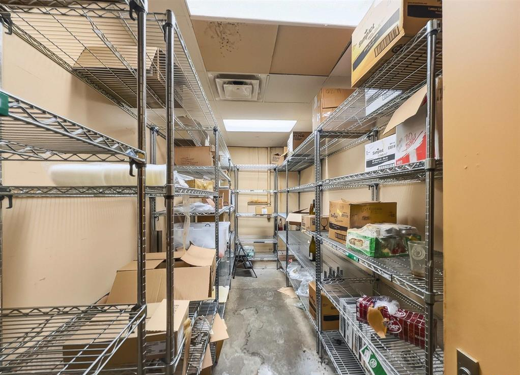 230 Conference Center Drive, East Peoria, IL 61611