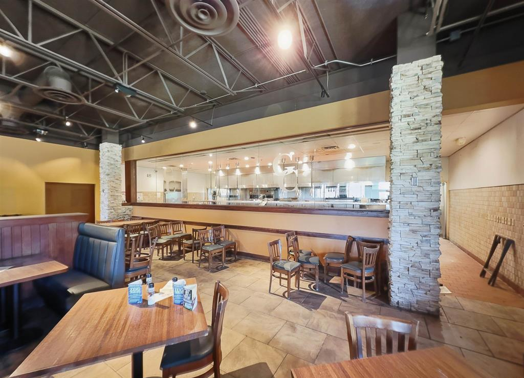 230 Conference Center Drive, East Peoria, IL 61611