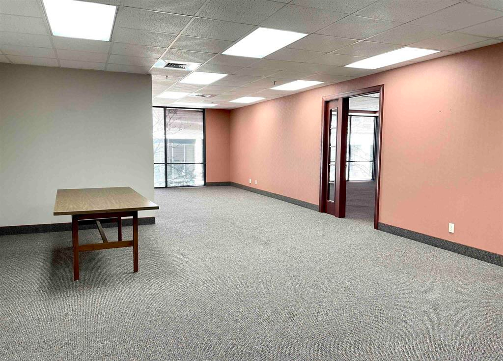 456 Fulton Street, Peoria, IL 61602