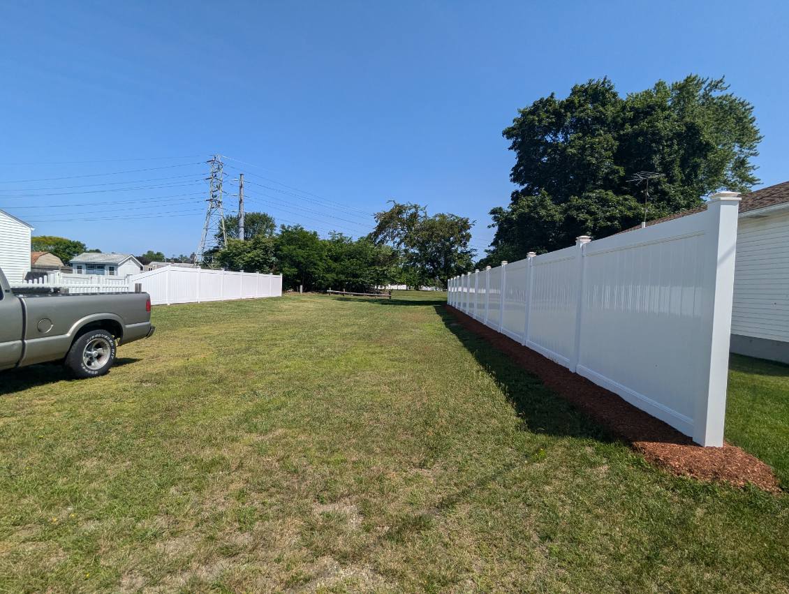 21 Pommenville Street, Pawtucket, RI 02861