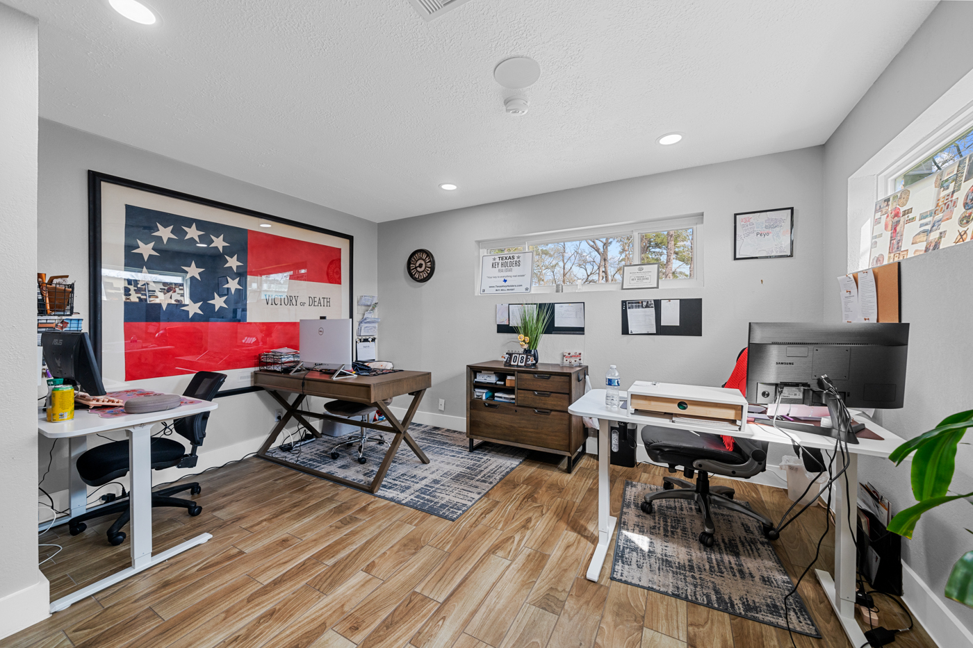 29519 West Hawthorne Drive, Spring, TX 77386