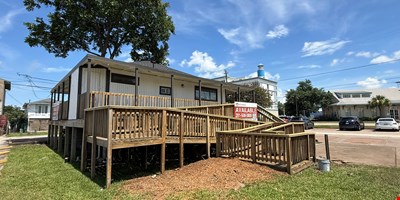 405 8th St, Kemah TX 77565- Office/Retail Opportunity