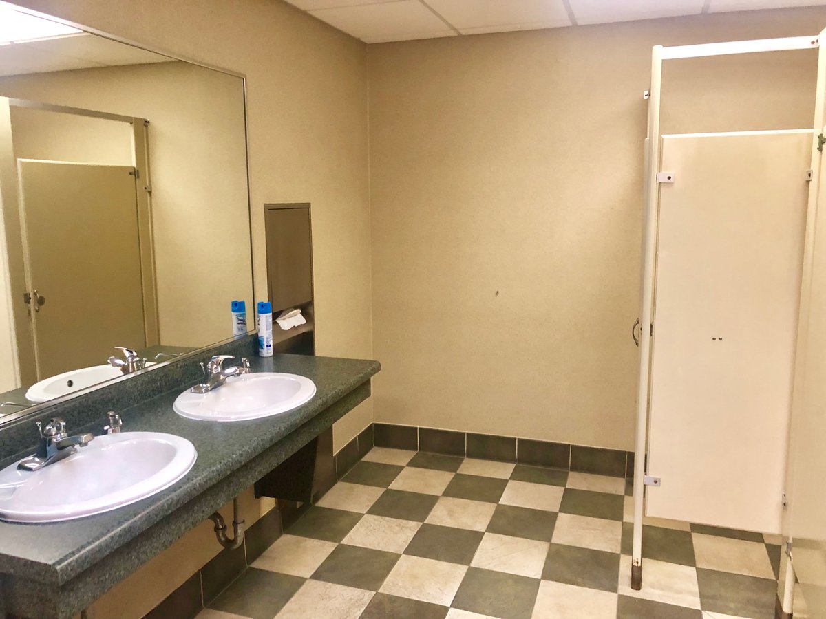 Single Office Suite for Lease - Okemos