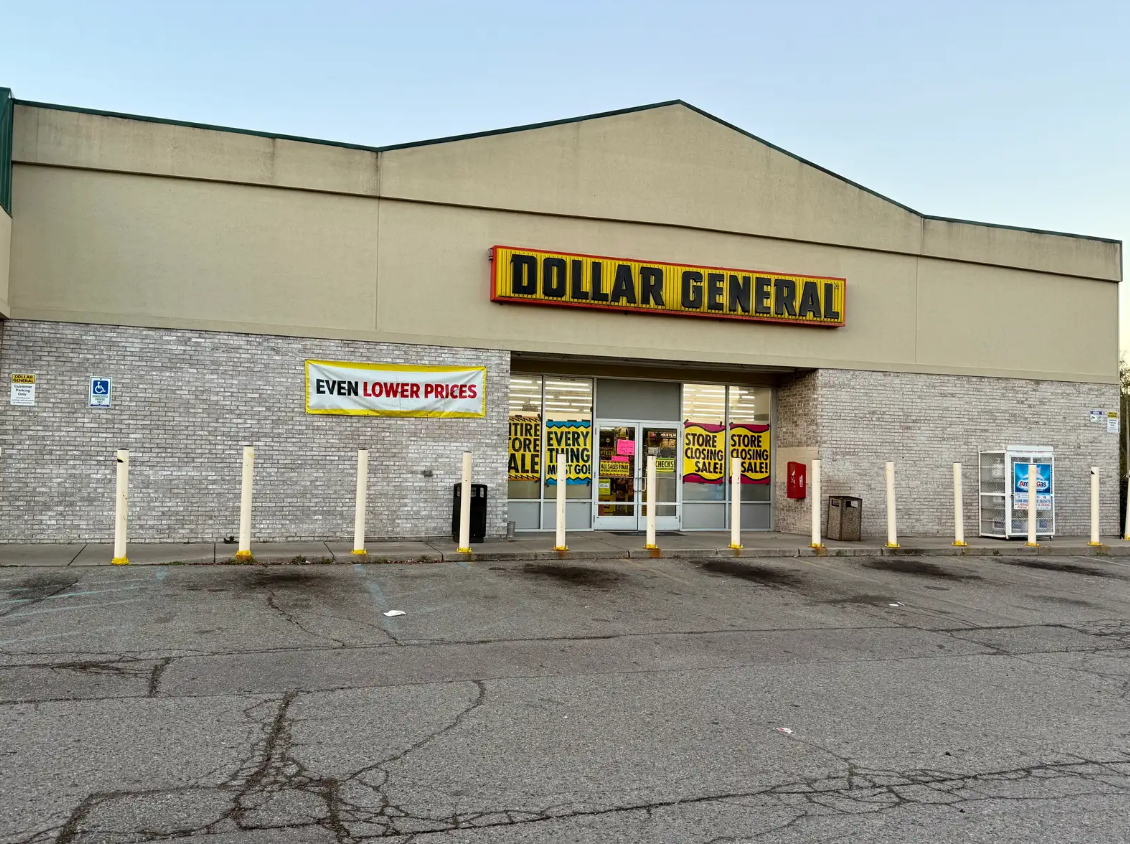 815 W Edgewood Blvd