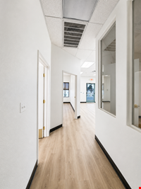 Bermuda Springs Corporate Plaza - Bldg. 285, photo 4