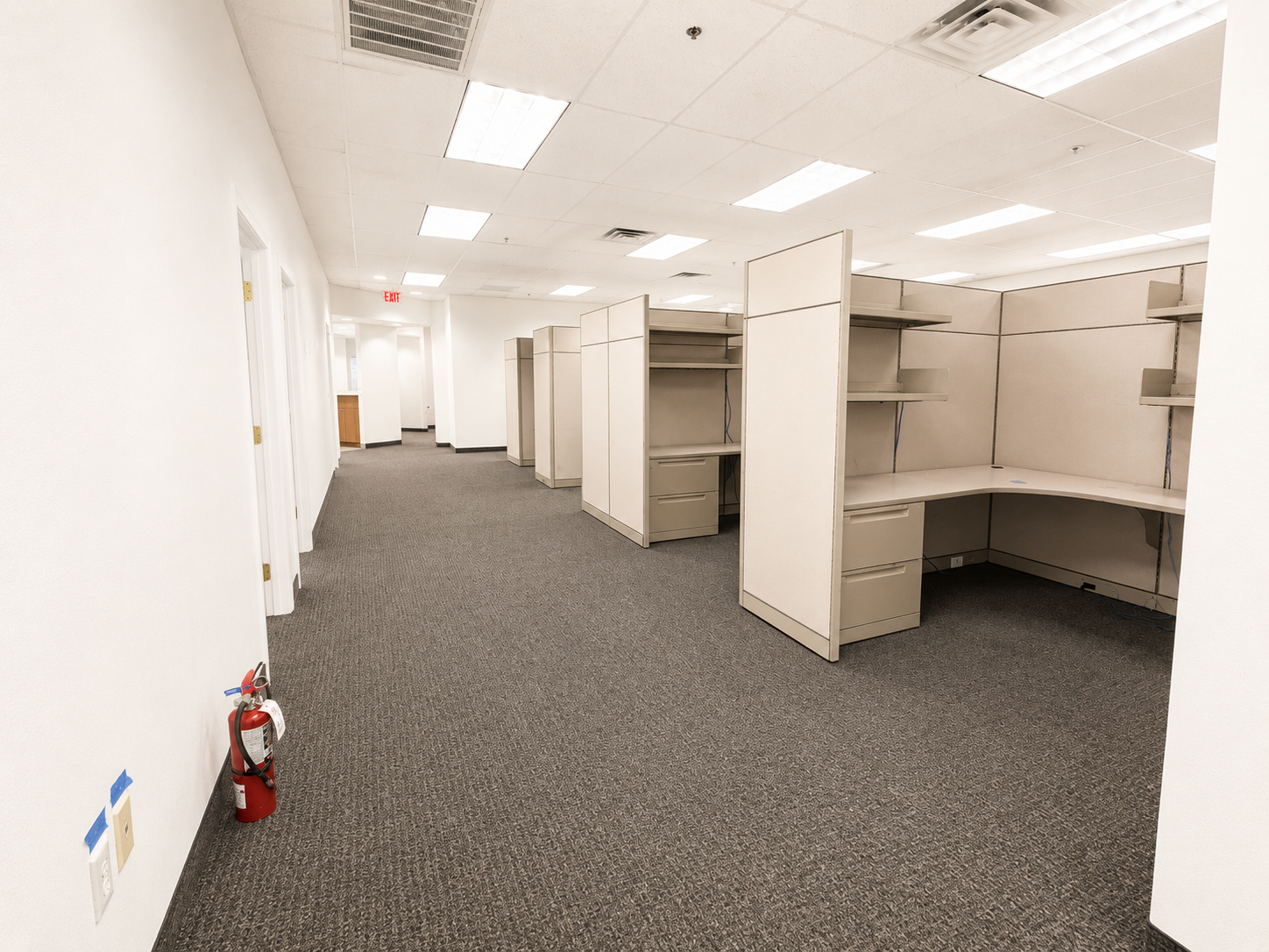 Bermuda Springs Corporate Plaza - Bldg. 295 photo 4