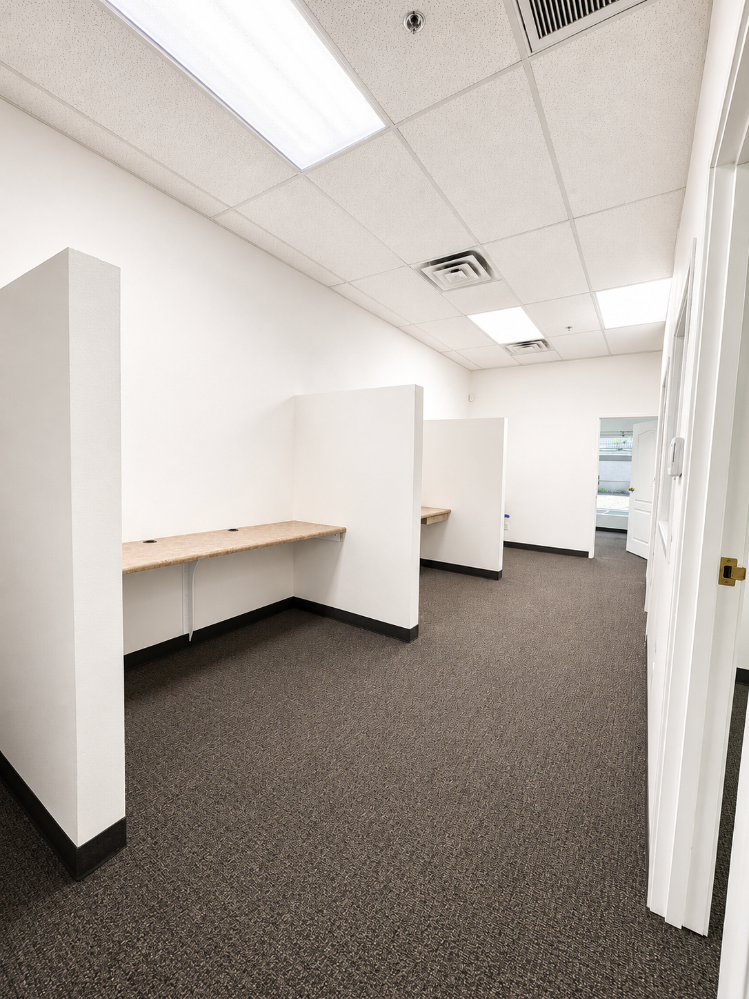Bermuda Springs Corporate Plaza - Bldg. 295 photo 6