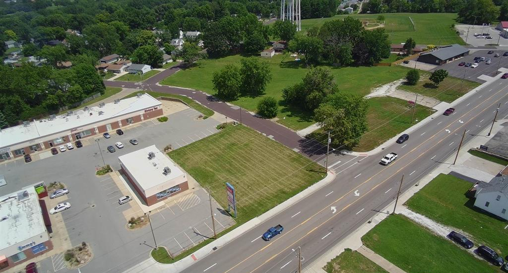 2125 Court St, Pekin, IL 61554