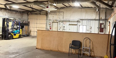 CLIMATE CONTROLLED WAREHOUSE IN LAWRENCEVILLE