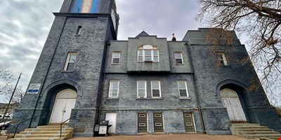  1001 Penn Ave N