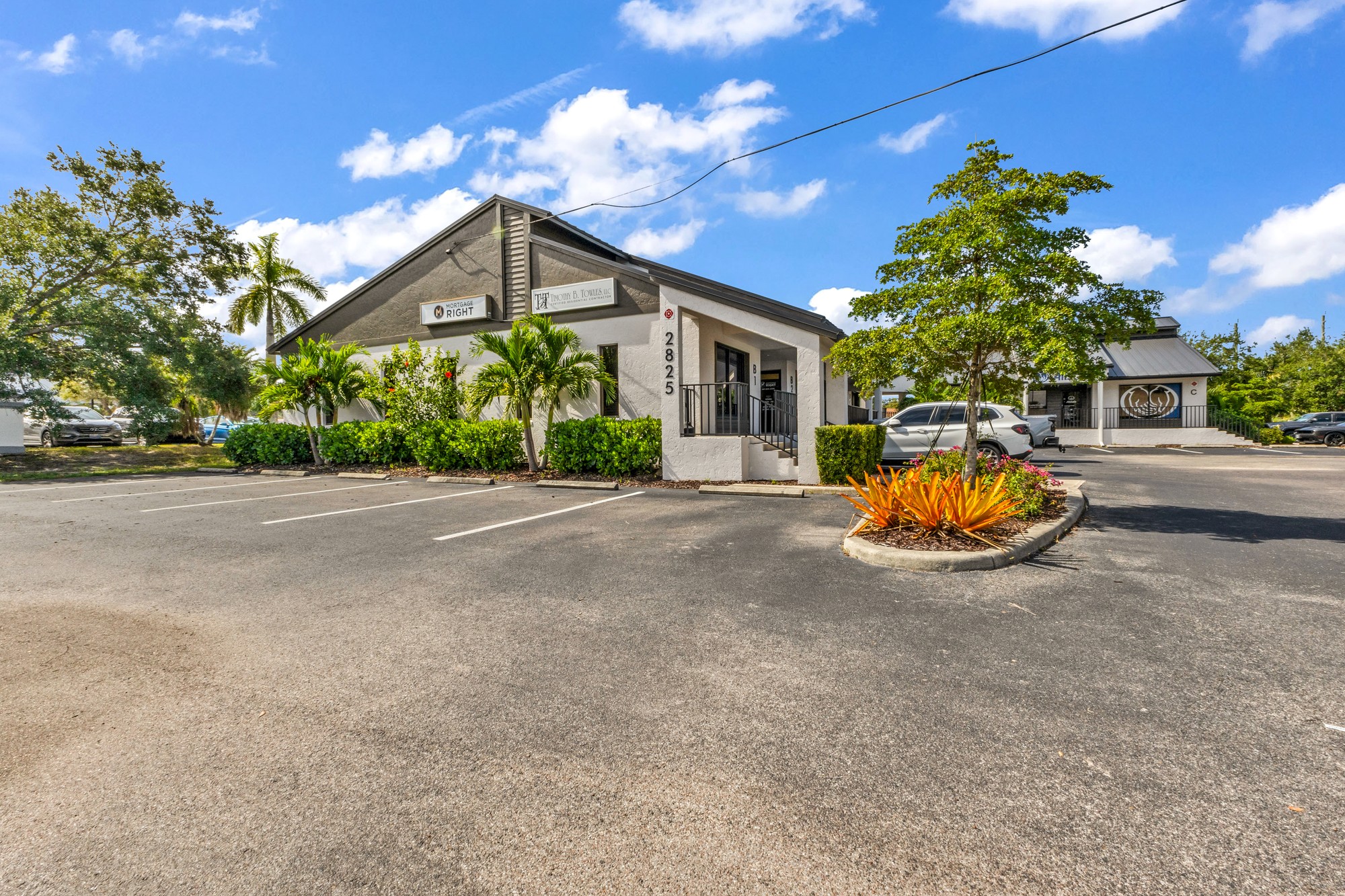 2825 Tamiami Trail - office for sale in punta gorda, FL
