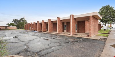 712 South 1st Street — Sale in Tucumcari, NM, photo 4 of 8
