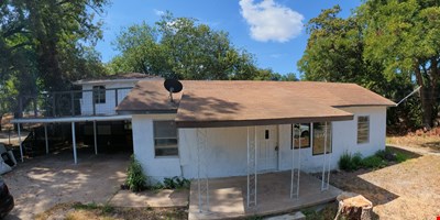 3213 Gonzales St, Austin, Texas 78702 — Lease in Austin, TX, photo 1 of 8