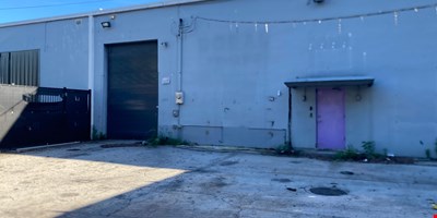 1756 NW 23rd St. — Lease in Miami, FL, photo 2 of 5