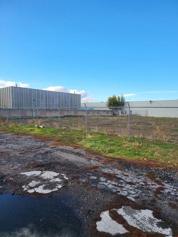 State Street Retail Pads - 3666 S State St — Lease in South Salt Lake, UT, photo 3 of 8