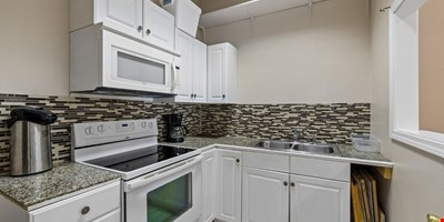 1001 Dotsonville Rd — Sale in Clarksville, TN, photo 5 of 8