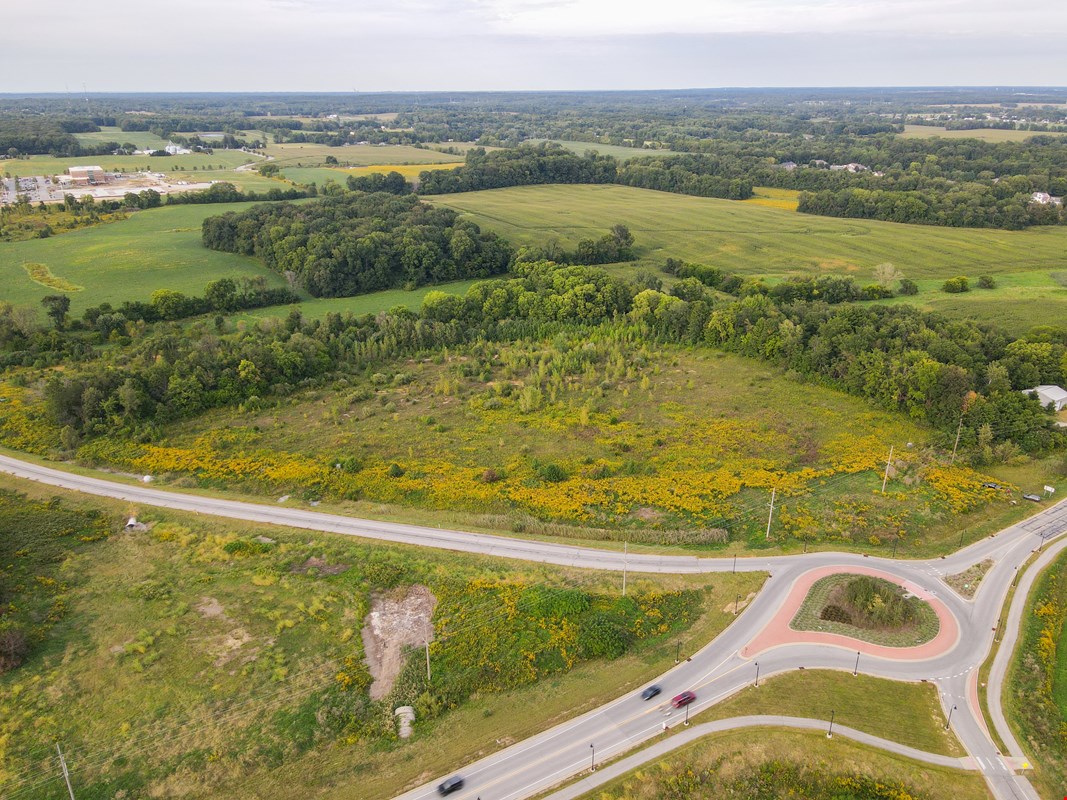 Patko Properties Eastside Signature Office Site – 8.5… — Sale in Valparaiso, IN, photo 2 of 7