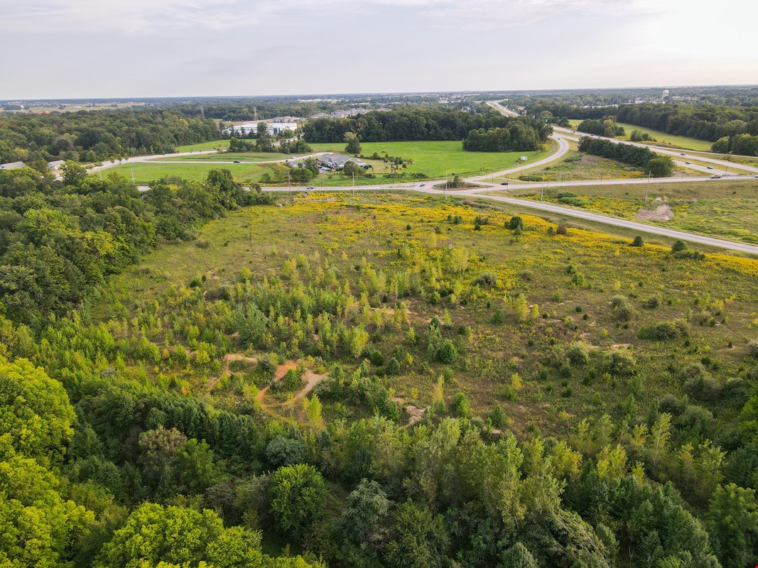 Patko Properties Eastside Signature Office Site – 8.5… — Sale in Valparaiso, IN, photo 1 of 7