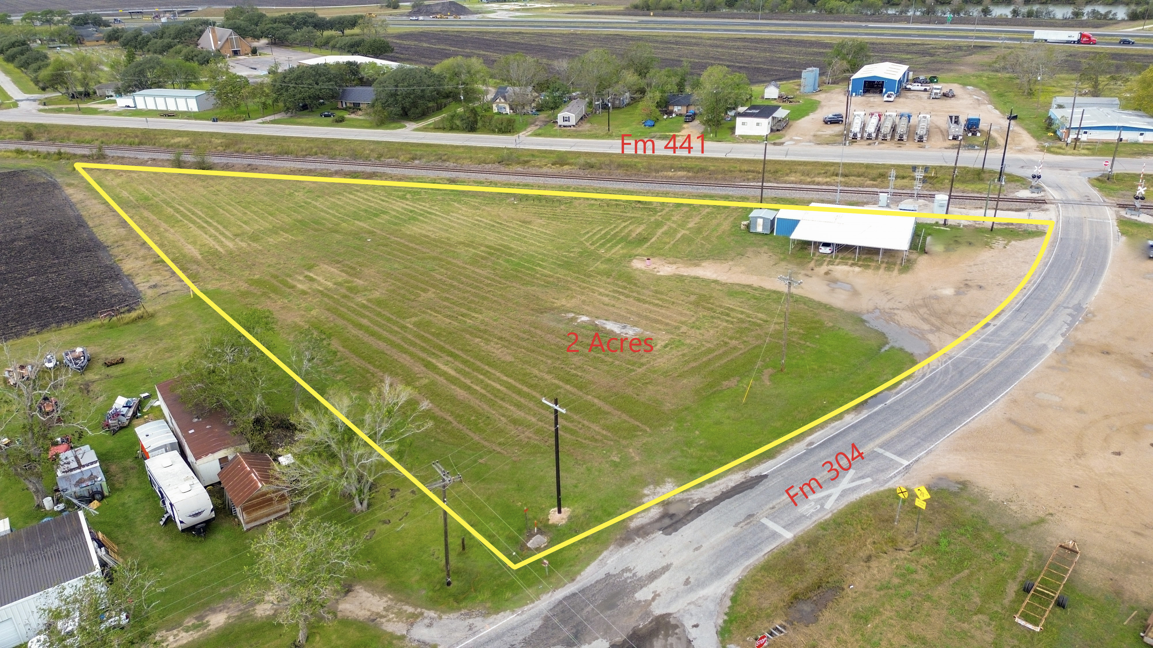 128 S FM 441 — Sale in Louise, TX, photo 2 of 8