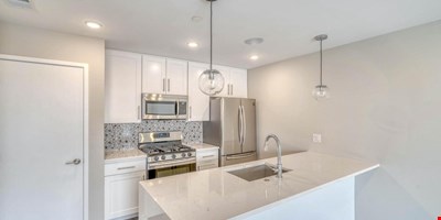 1747 Tilghman St Philadelphia PA 19122 — Sale in Philadelphia, PA, photo 3 of 8