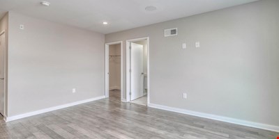 1747 Tilghman St Philadelphia PA 19122 — Sale in Philadelphia, PA, photo 4 of 8