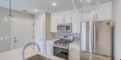 1747 Tilghman St Philadelphia PA 19122 — Sale in Philadelphia, PA, photo 6 of 8