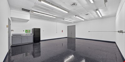 11908 Radium St — Lease in San Antonio, TX, photo 5 of 8