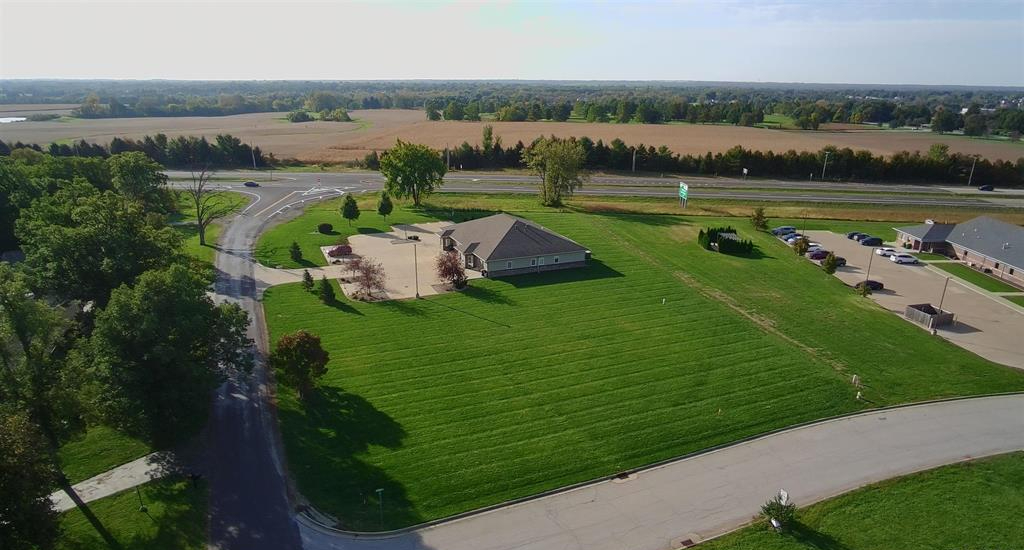 22955 Grosenbach Rd, Washington, IL 61571
