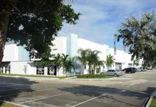 Chapel Trail Trade Center