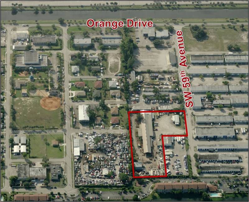 Curated visual reference: Visual Reference: Former Manufacturing Facility For Sale On 4300 Sw 59Th Avenue