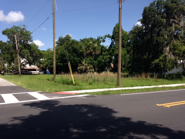 Down Town Business Location - Corner Lot, Northeast 5th Street, Crystal River, FL 34429