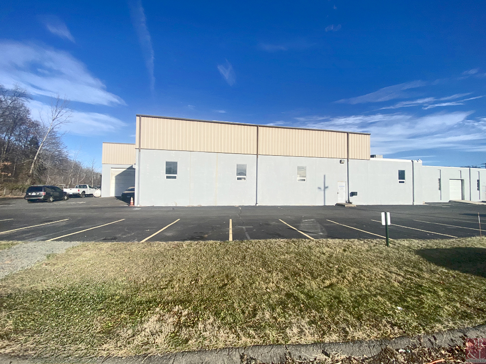 FOR LEASE | 12,750± SF MANUFACTURING/WAREHOUSE SPACE