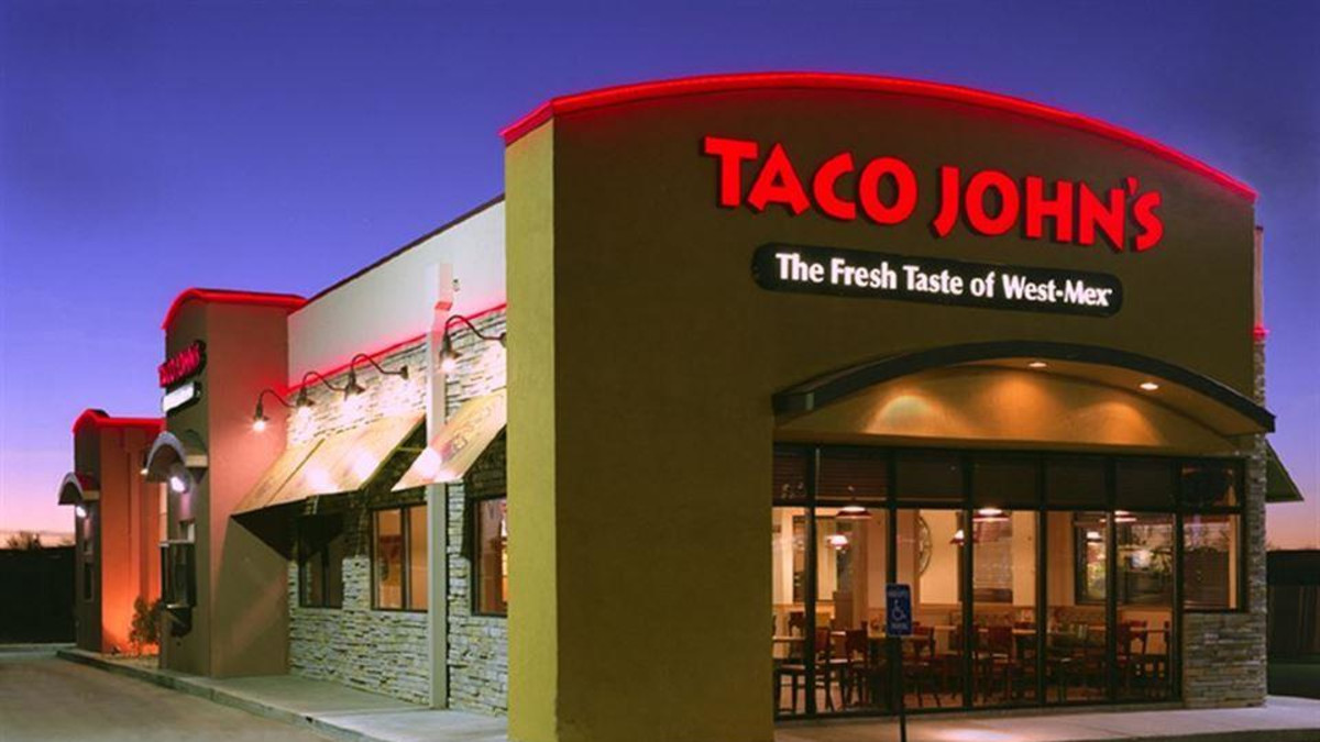 Taco John's Glasgow FOR SALE on 213 South L Rogers Wells Boulevard