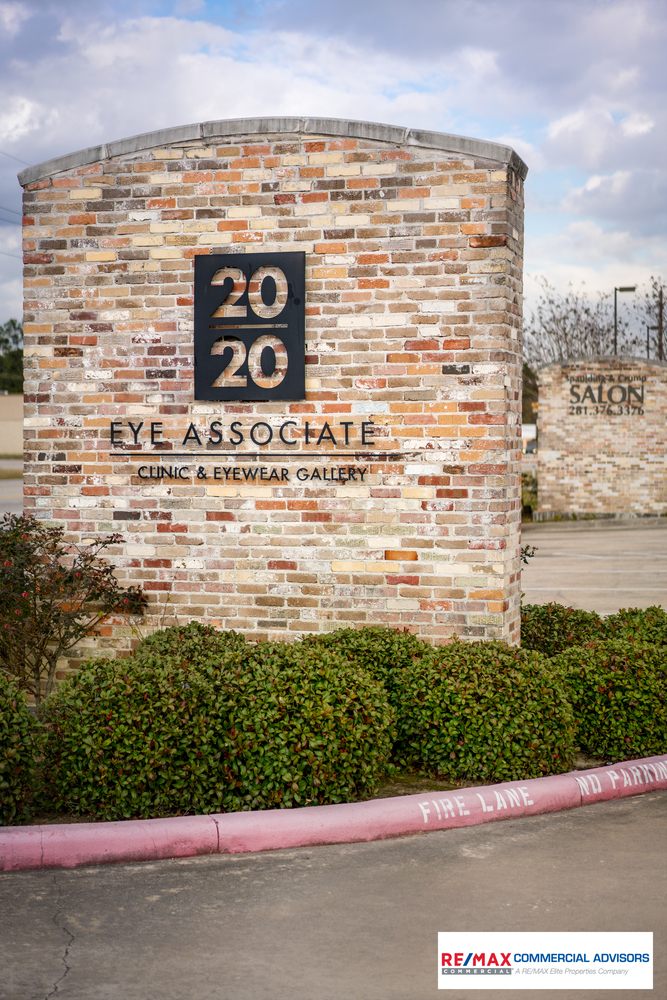 35,000 Eyes on your business every day!, 8403 Louetta Rd, Spring, TX 77379