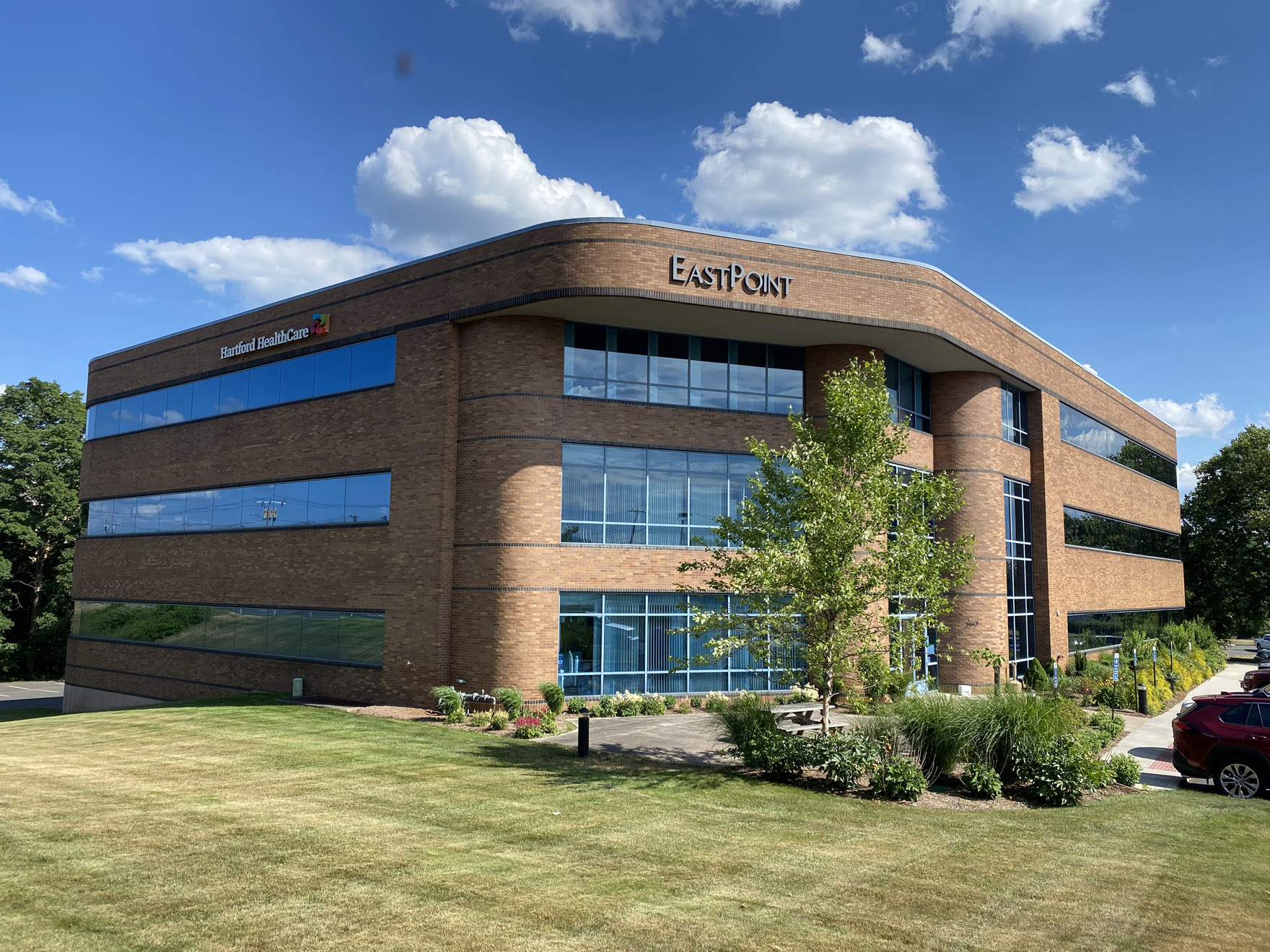 EastPoint Business Center | 1,747 SF Office / Medical Suite