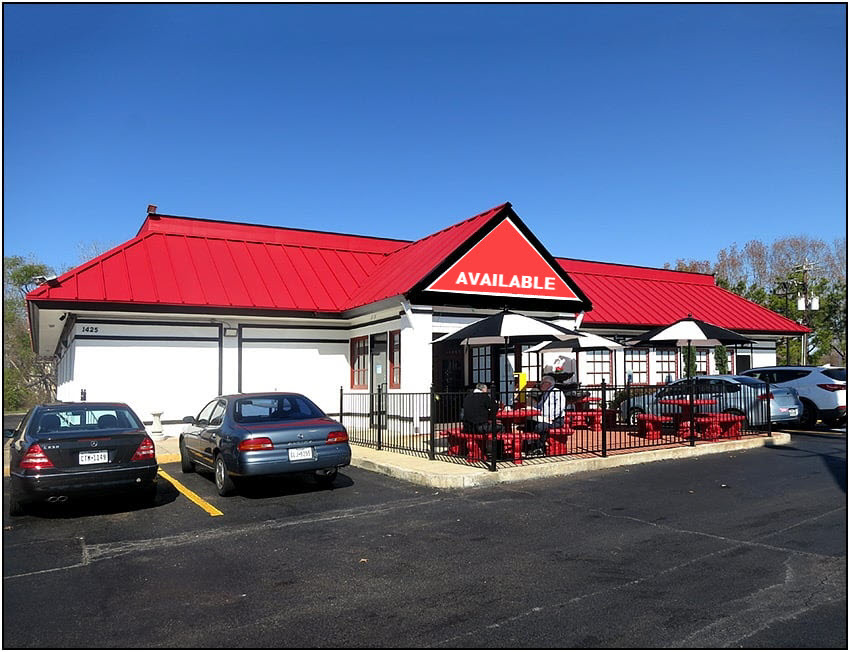 Freestanding Restaurant Clear Lake FOR SALE on 1425 NASA Road 1