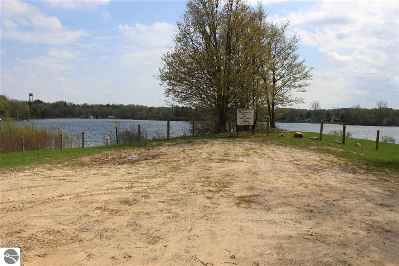 Vacant Land in Evart FOR SALE on Lot 697 Manito Trail , Lake Miramichi