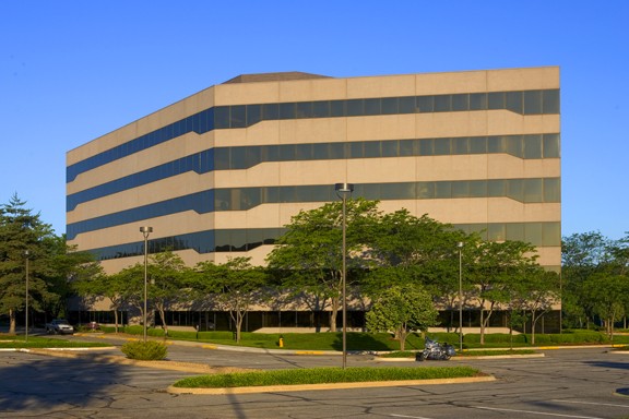 6 Corporate Woods