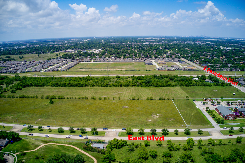 Land property in Deer Park, TX, 1218 E Pasadena Blvd, Deer Park, TX 77536