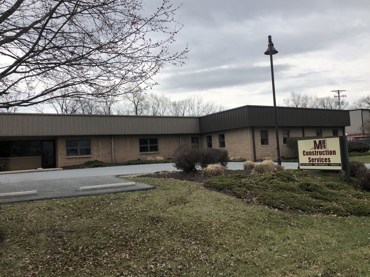Industrial property in Blandon, PA FOR LEASE on 307 June Ave,