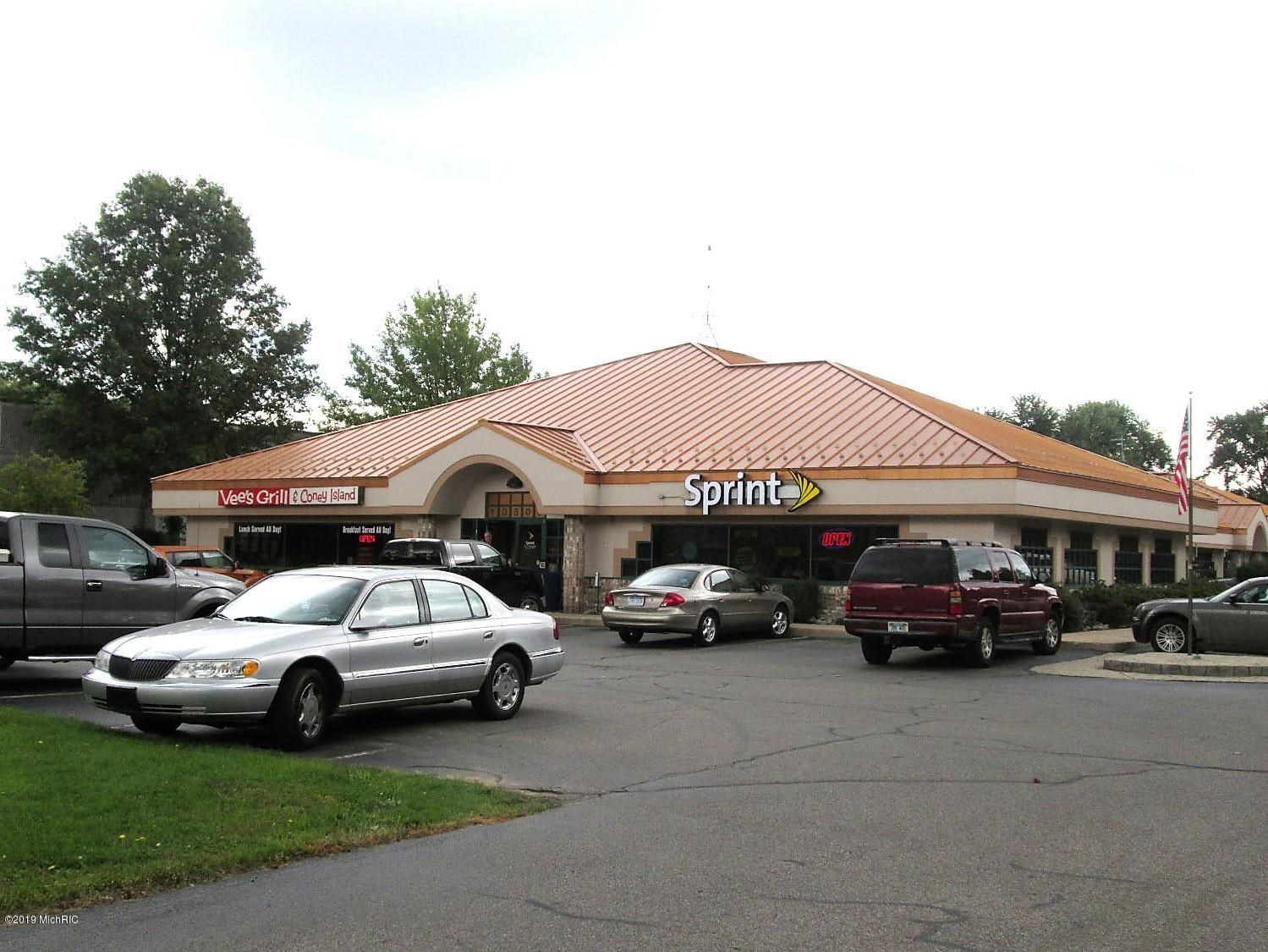 Office Bldg in Zeeland FOR LEASE on 10500 Chicago Drive,