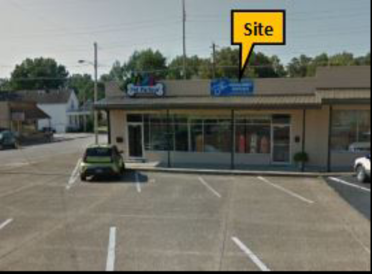 Retail Space Available on Evansville's West Side FOR LEASE on 2802 Mt