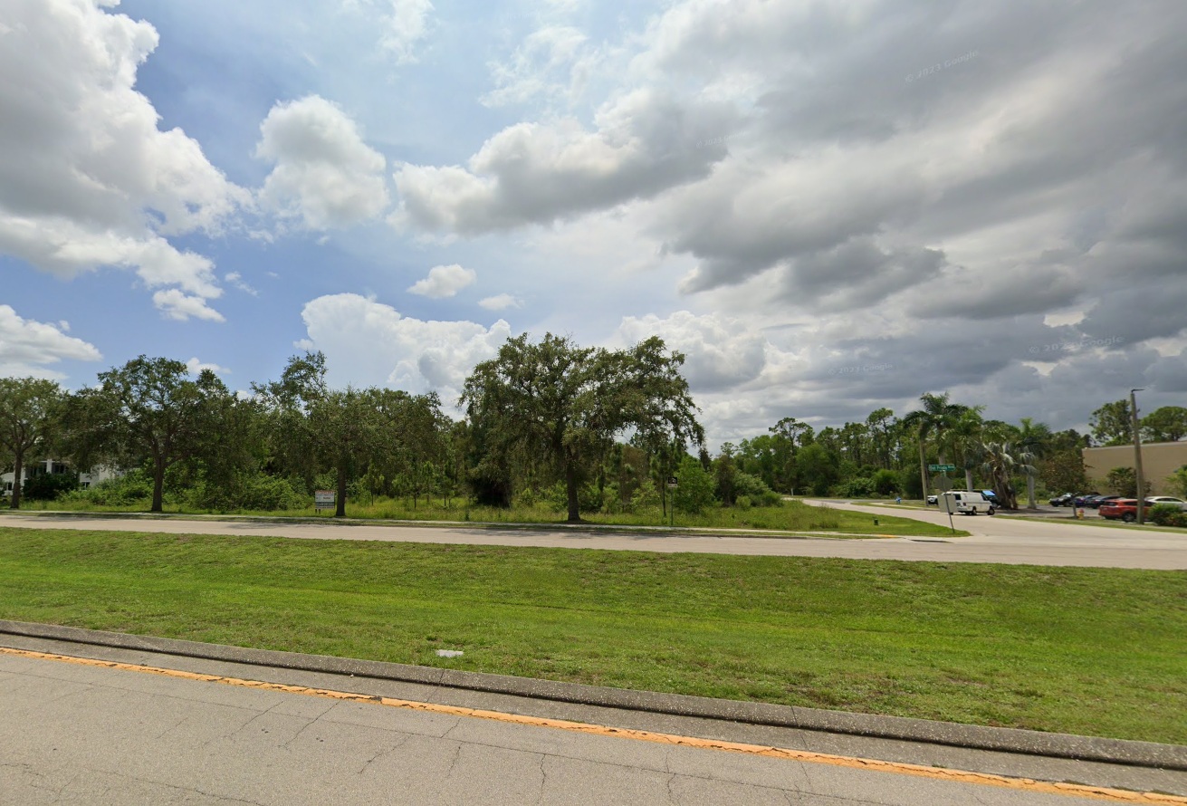 FOR SALE Commercial Corner in Cape Coral, Del Prado Boulevard, Cape Coral, FL 33909